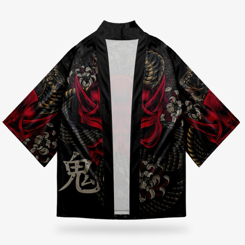 Haori kimono yokai mostrando el clásico oni, kanji y estampados de lycoris radiata, ideal para cosplay o eventos culturales