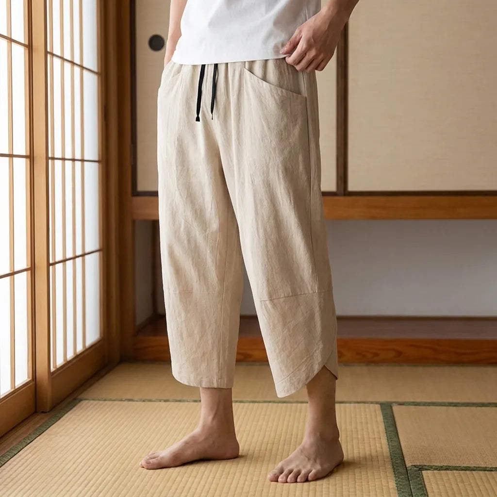 Pantalones japoneses cortos beige con corte ancho
