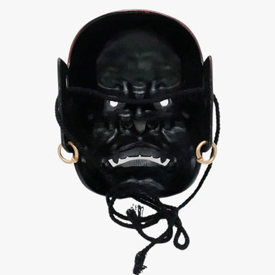 Esta máscara oni es una Mascara Japonesa Tengu Matsuri. La máscara japonesa es ajustable con una cuerda negra.