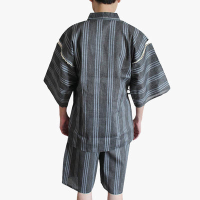 La Pijama Jinbei Ropa Japones de algodón es una prenda tradicional que consta de pantalones cortos y una camisa kimono de algodón.
