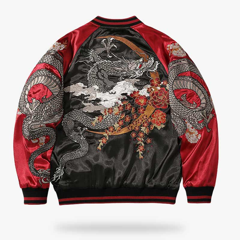 Esta Sukajan Jacket es una chaqueta japonesa sukajan en color rojo con motivos japoneses bordados en la espalda de dragon