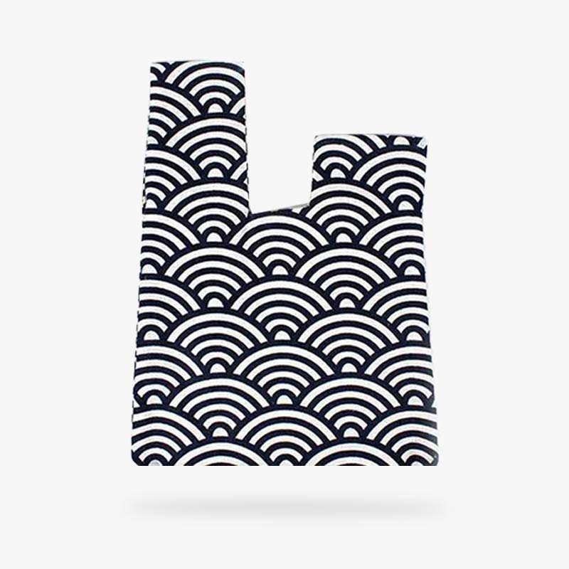 Bolso bandolera japones con nudo tradicional y estampado seigaiha