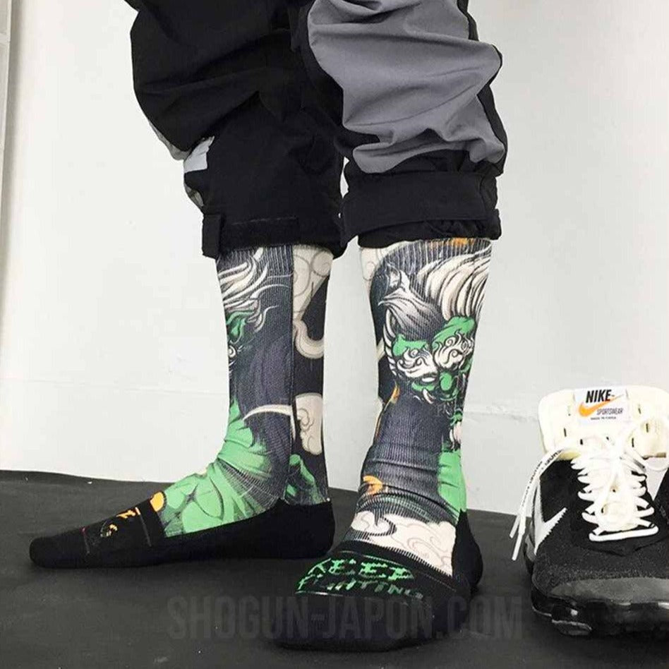 Calcetines japoneses con estampado de kami del viento