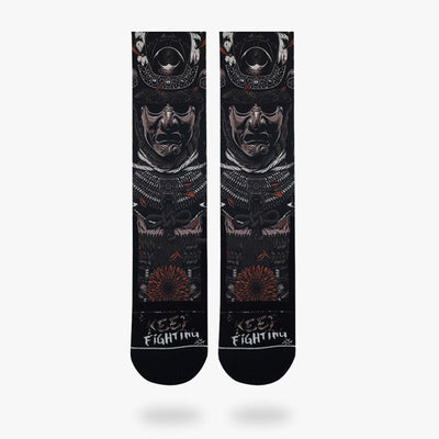 Calcetines samurái con estampado de guerrero japonés con máscara y casco sobre algodón