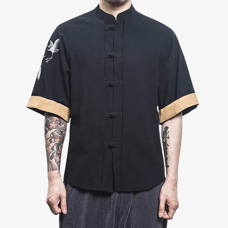 Camiseta Sakura de manga corta en negro