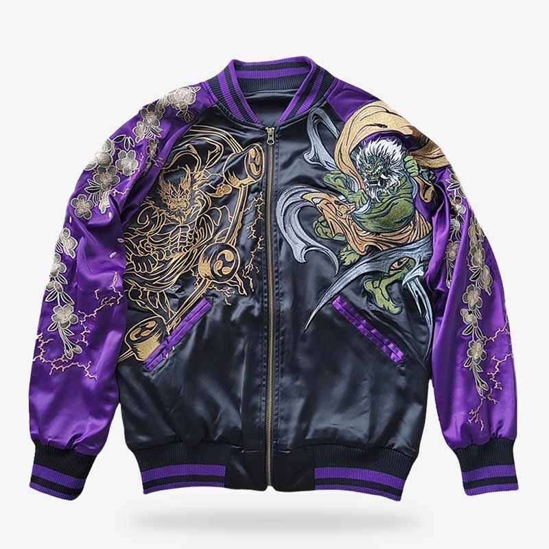 Chaqueta sukajan bordada con el dios del trueno Raijin sobre fondo oscuro