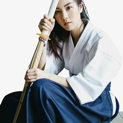 Compra hakama mujer para practicar kendo, aikido u otras artes marciales japonesas