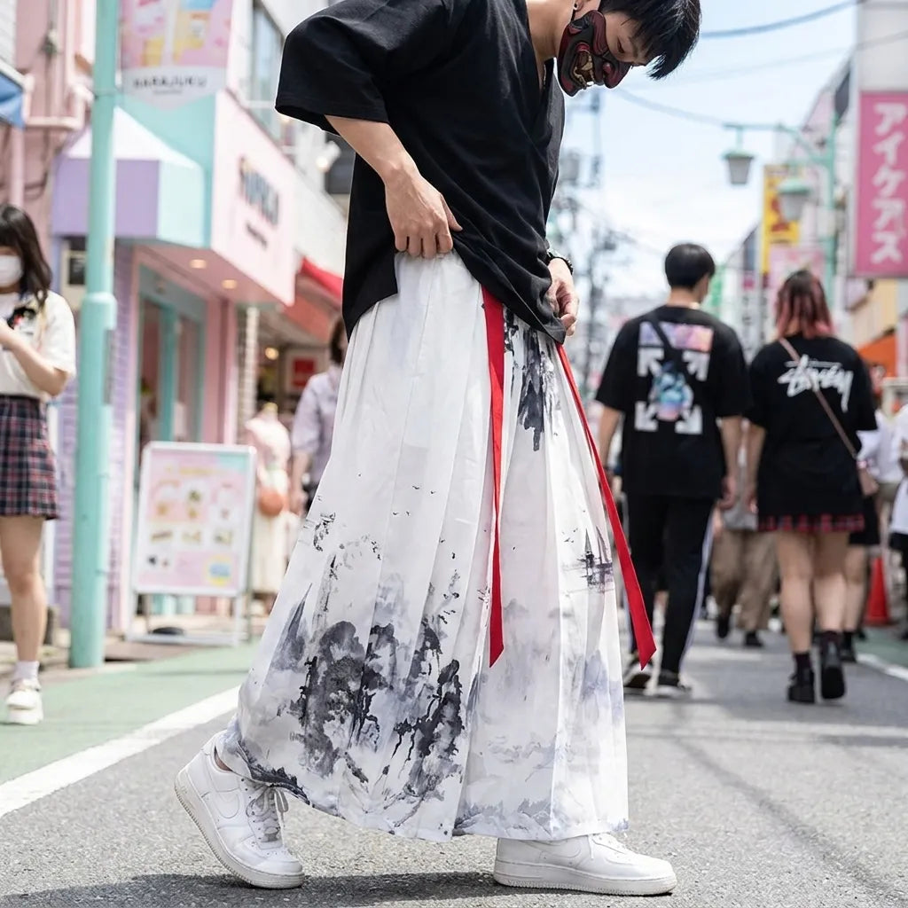 Falda hakama blanca vista de frente con estampado ukiyo-e