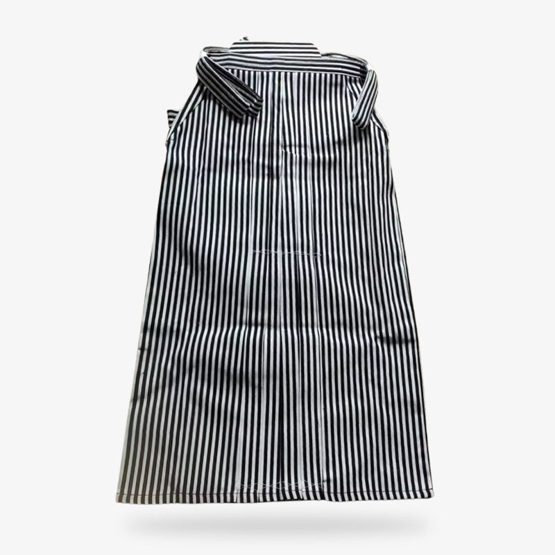 Hakama kimono tradicional confeccionado con tejidos y plisado cuidados, que refleja la elegancia del atuendo kimono ceremonial para hombre