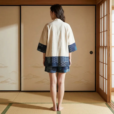 Chaleco kimono hombre detalle trasero del estampado geométrico