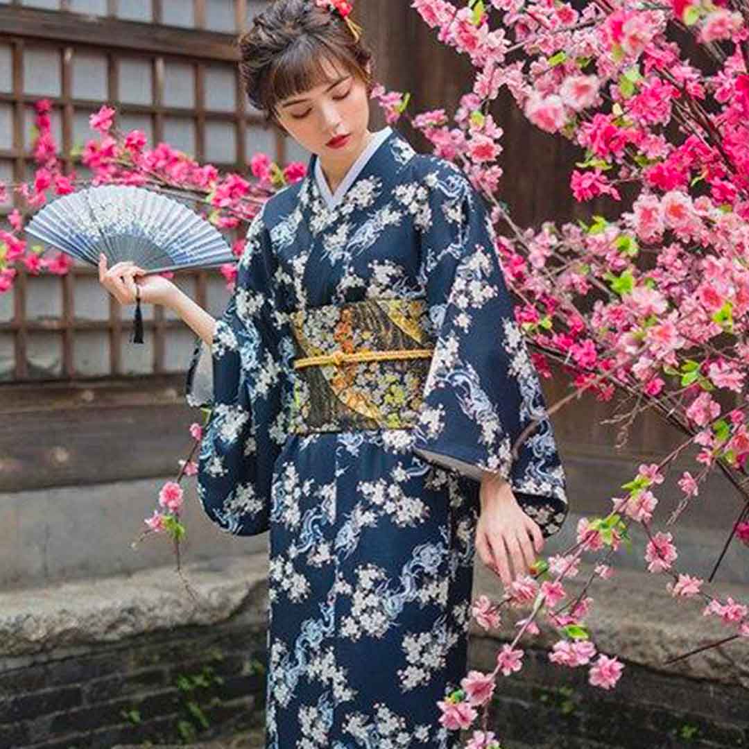 Kimono geisha elegante para mujer