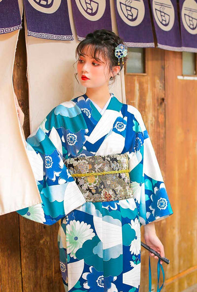 Kimono mujer silueta fluida para eventos especiales