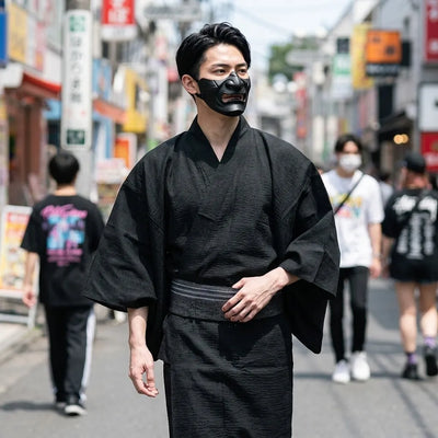 Kimono negro para hombre, vista frontal completa