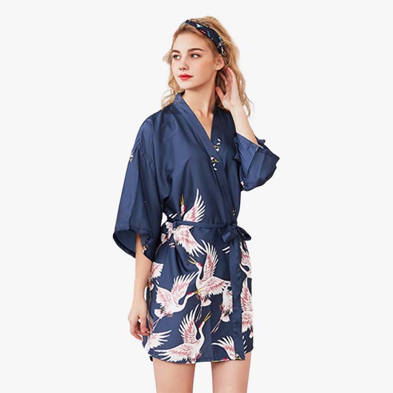 Kimono pijama mujer con estampado de grullas Tsuru