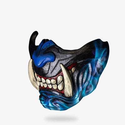 un Máscara de demonio azul