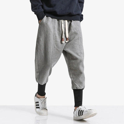 Pantalón ancho de estilo shinobi para look urbano
