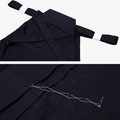 Practicante con hakama aikido listo para kendo o artes marciales japonesas