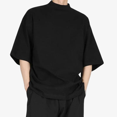 Sumérgete en el vibrante estilo urbano con esta ropa japonesa hombre camisa negra. Algodón de alta calidad.