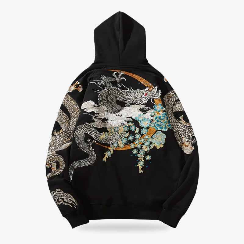 Sudadera japonesa con bordado de dragón y flores de sakura sobre fondo blanco