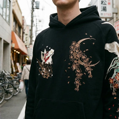 Sudadera sakura y luna japonesa