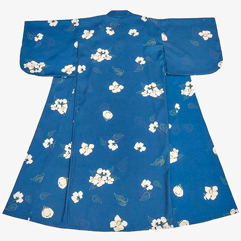 Vestido kimono tradicional japonés en azul con flores bordadas